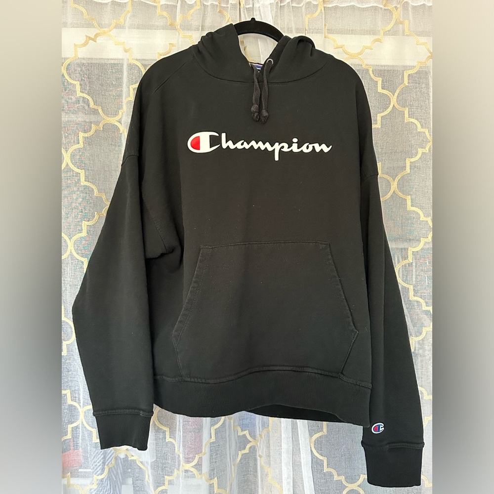 Champion Black Pullover Hoodie Sweatshirt